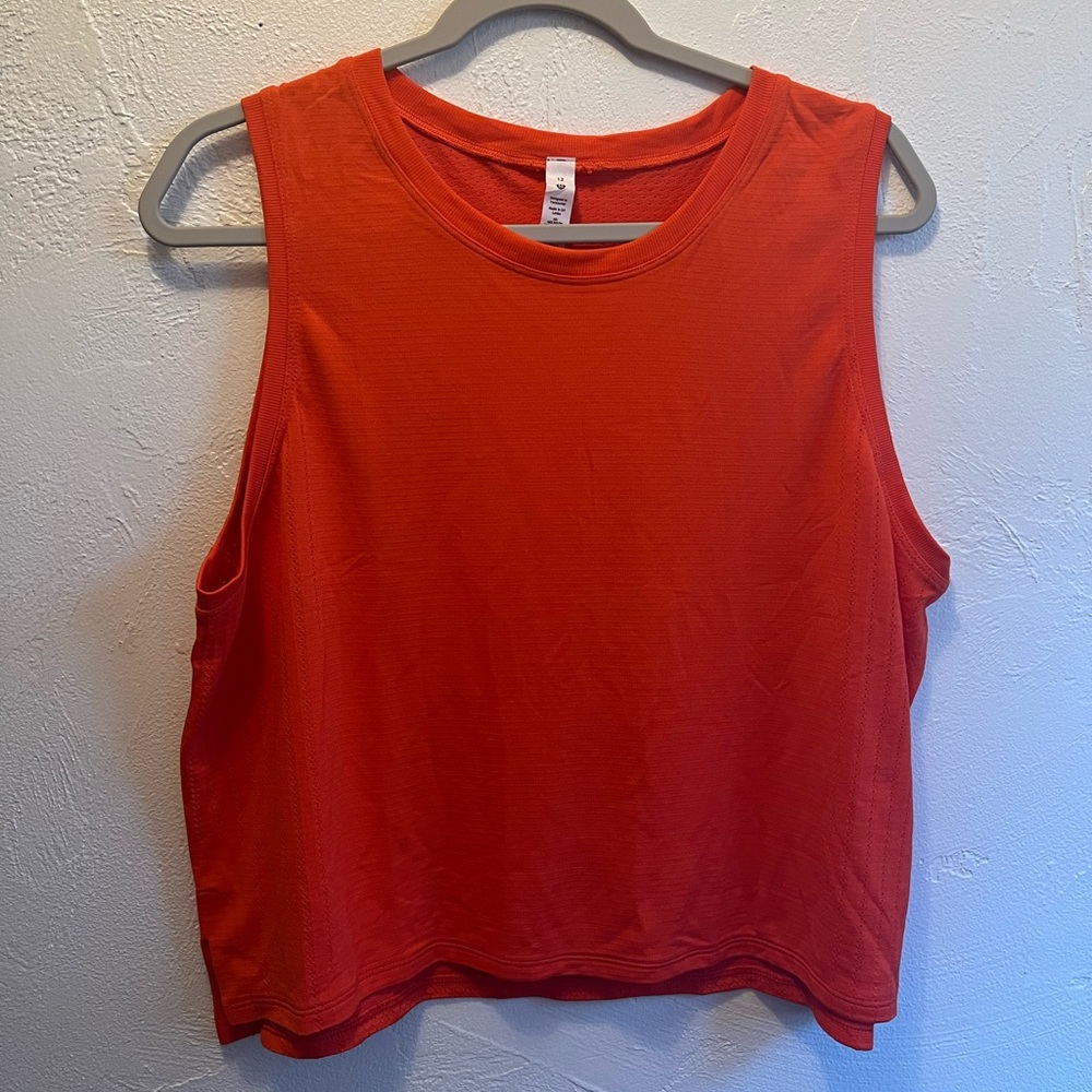 Lululemon cropped muscle tank size 12 - Orange
